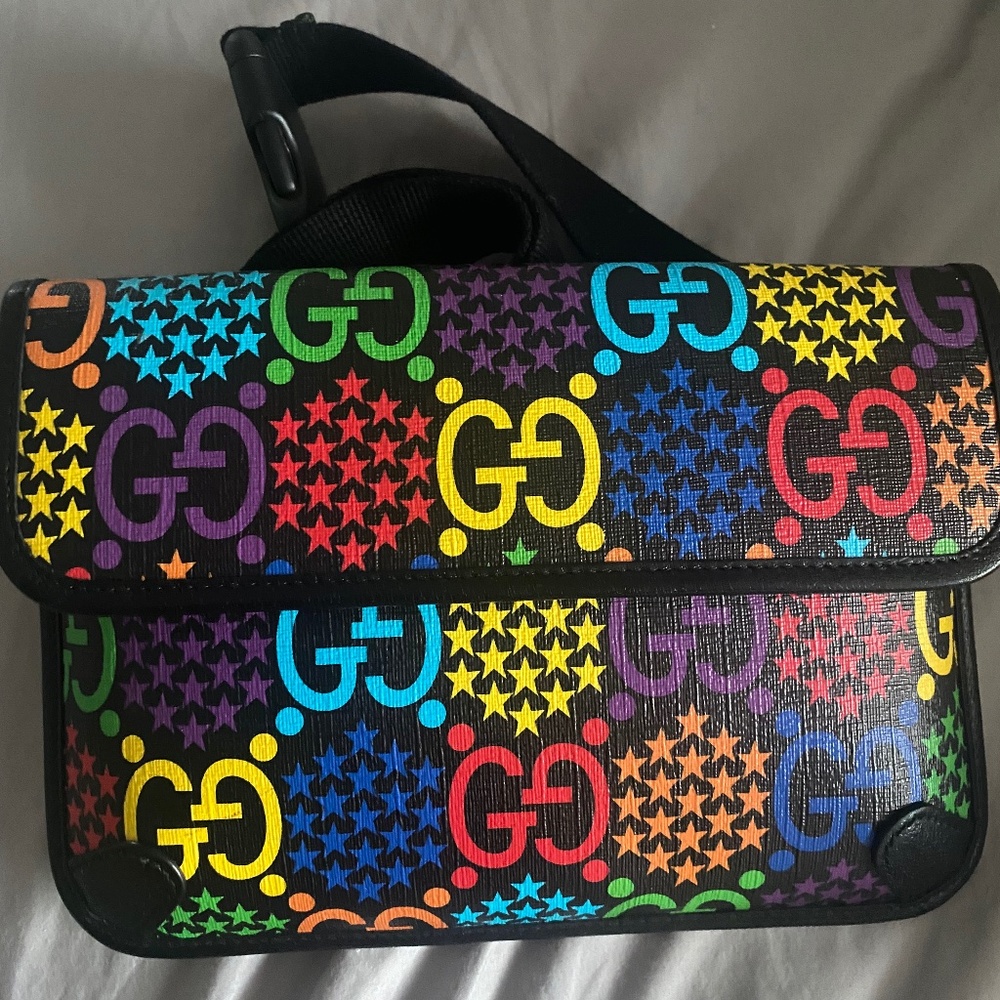 Authentic Gucci Fanny pack
